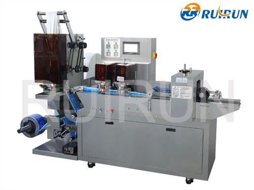 Stroj na vlhké ubrousky s jedním sáčkem